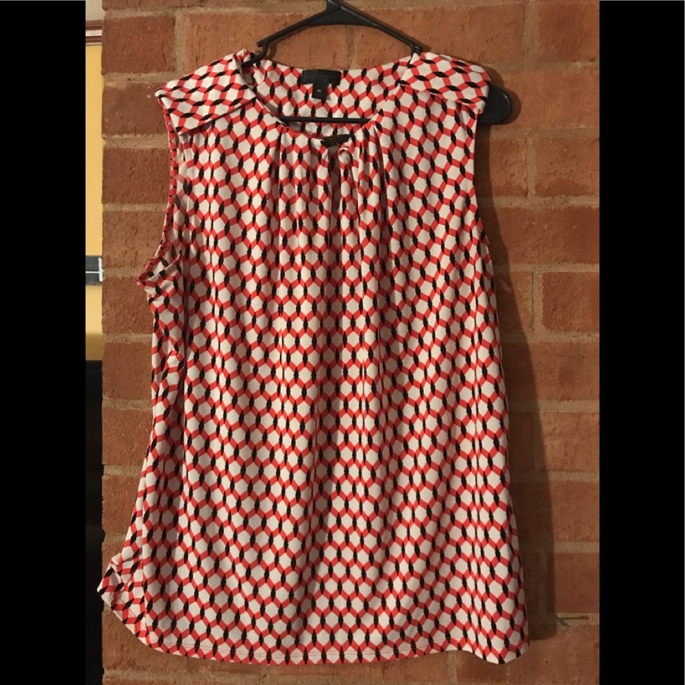 Worthington sleeveless blouse